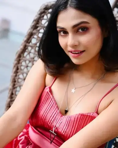 Escort Service Uran